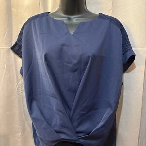 Dokotoo Women's Medium Blue Short Sleeve V-Neck Blouse NWT